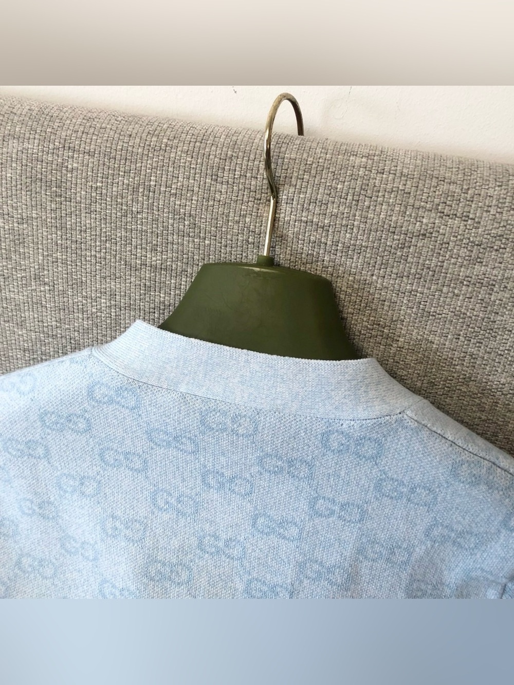 Gucci Light Blue GG Monogram Jacquard Cropped V‑Neck Knit Cardigan - Picture 5 of 9